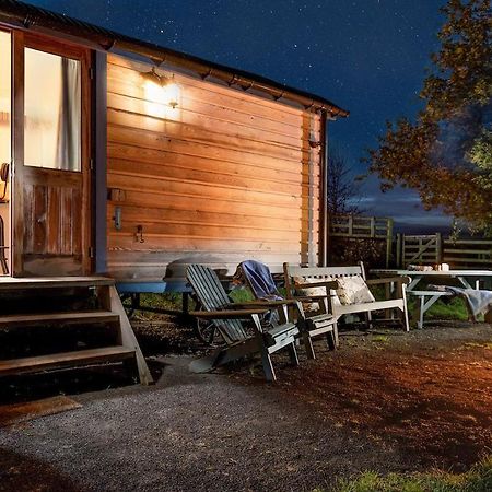 Cow Parsley Shepherd'S Hut バーウィック・アポン・ツイード エクステリア 写真